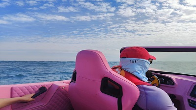 A Memorable Year-End Team Trip to Sanya: Bonding by the Sea